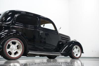 1936 Ford Tudor Slantback Streetrod