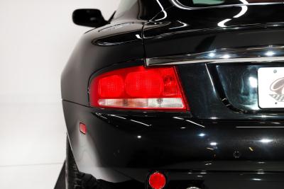 2003 Aston Martin Vanquish 2+2