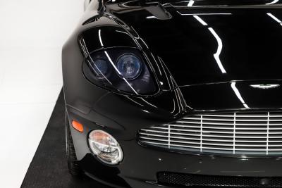 2003 Aston Martin Vanquish 2+2