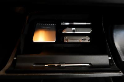 2003 Aston Martin Vanquish 2+2