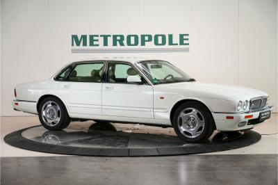 1995 Jaguar XJR