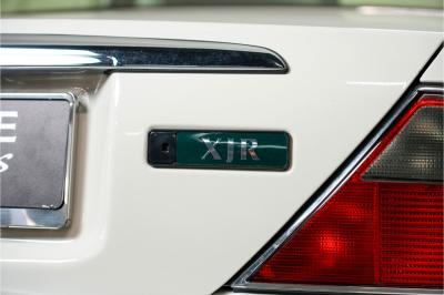 1995 Jaguar XJR