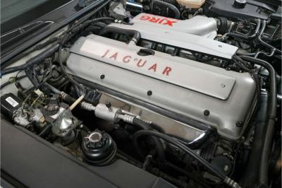 1995 Jaguar XJR