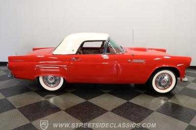 1955 Ford Thunderbird