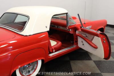 1955 Ford Thunderbird