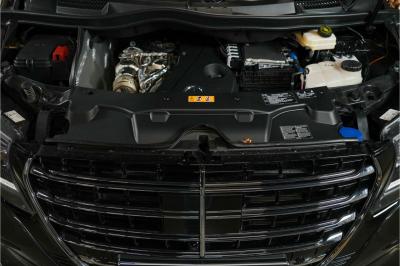 2025 Mercedes - Benz V-Class