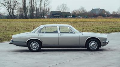 1974 Daimler Double-Six Series II