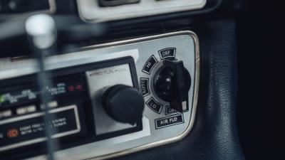 1974 Daimler Double-Six Series II