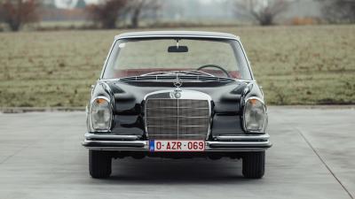 1966 Mercedes - Benz 250 S