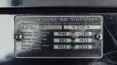 1966 Mercedes - Benz 250 S