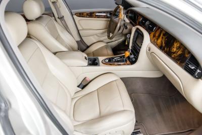 2006 Jaguar 42710 mile XJ8