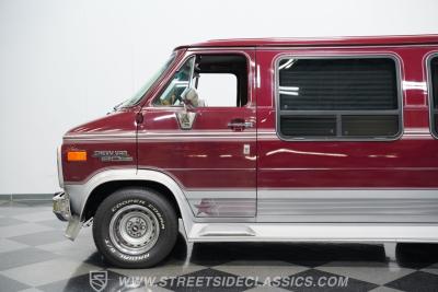1990 Chevrolet G20 Conversion Van