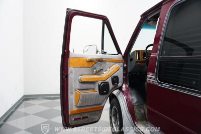 1990 Chevrolet G20 Conversion Van