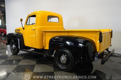 1948 Ford F-1