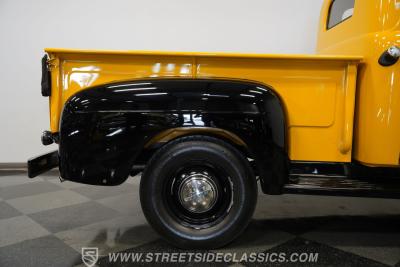 1948 Ford F-1