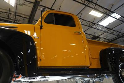 1948 Ford F-1