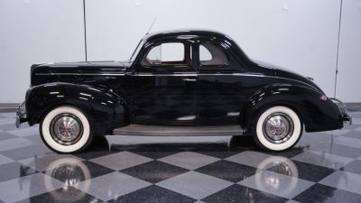 1940 Ford Deluxe Coupe
