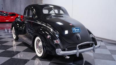 1940 Ford Deluxe Coupe