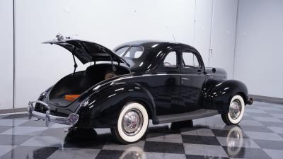 1940 Ford Deluxe Coupe