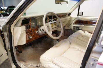 1984 Lincoln Town Car Signature Series