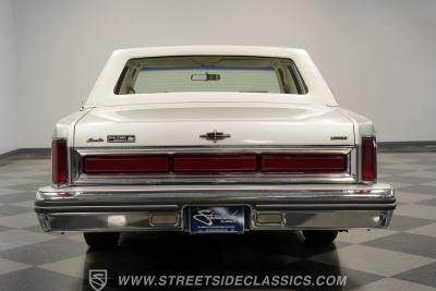 1984 Lincoln Town Car Signature Series