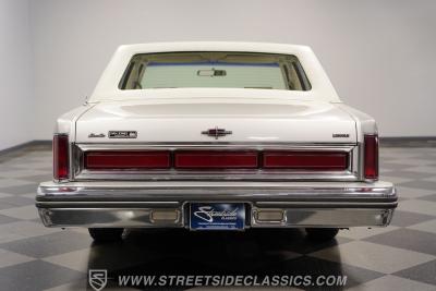1984 Lincoln Town Car Signature Series