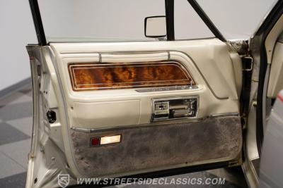 1984 Lincoln Town Car Signature Series