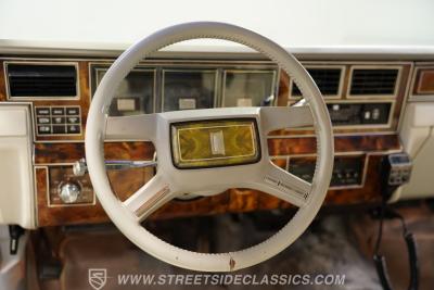 1984 Lincoln Town Car Signature Series