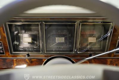 1984 Lincoln Town Car Signature Series