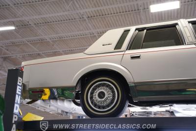 1984 Lincoln Town Car Signature Series