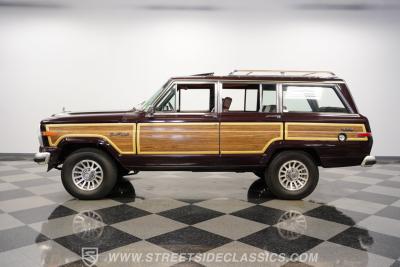 1989 Jeep Grand Wagoneer