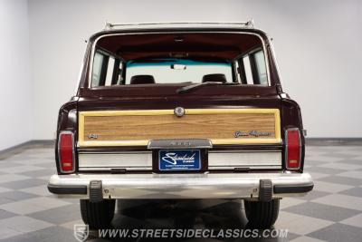 1989 Jeep Grand Wagoneer