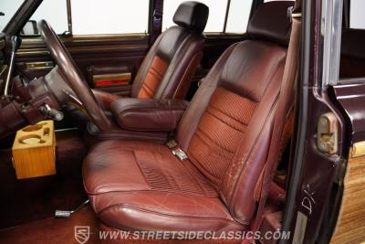 1989 Jeep Grand Wagoneer