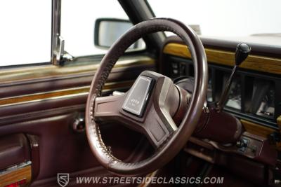 1989 Jeep Grand Wagoneer