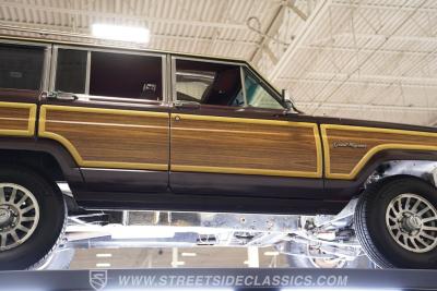 1989 Jeep Grand Wagoneer