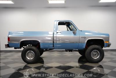 1985 Chevrolet K10 4x4 LS Restomod