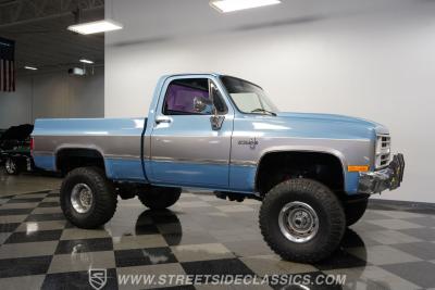 1985 Chevrolet K10 4x4 LS Restomod