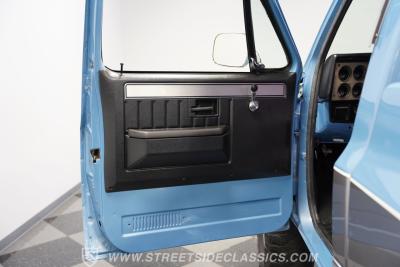 1985 Chevrolet K10 4x4 LS Restomod
