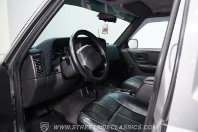 2000 Jeep Cherokee Sport 4X4