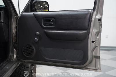 2000 Jeep Cherokee Sport 4X4