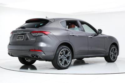 2023 Maserati Levante