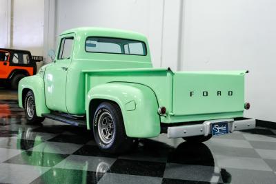 1956 Ford F-100