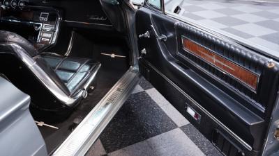 1966 Ford Thunderbird Town Landau