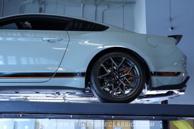 2022 Ford Mustang Mach 1