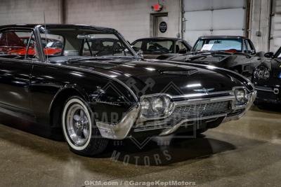 1961 Ford Thunderbird