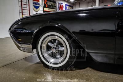 1961 Ford Thunderbird