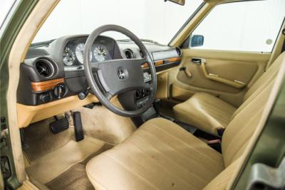 1982 Mercedes - Benz 200T Station Automaat LPG