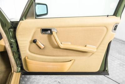 1982 Mercedes - Benz 200T Station Automaat LPG