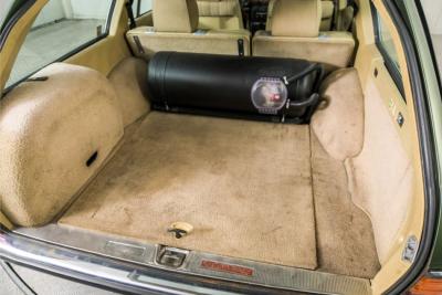 1982 Mercedes - Benz 200T Station Automaat LPG