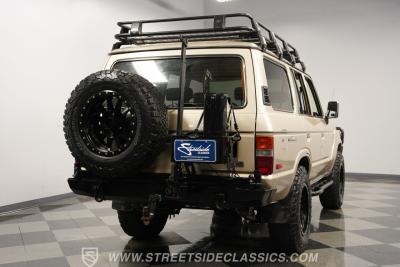 1989 Toyota Land Cruiser FJ62 LS Restomod